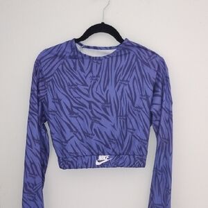 Nike Women's Blue Long Sleeve Top